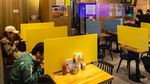 Trik Restoran di Dunia yang Mulai Beroperasi dengan Sistem New Normal