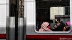Penumpang KRL Kini Mulai Dibiasakan Hidup New Normal