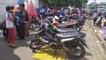 Penampakan Warga Padati Pasar Hewan Jatinegara
