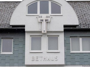 Lebih dari 100 Orang Terinfeksi Corona Setelah Kebaktian di Gereja Frankfurt