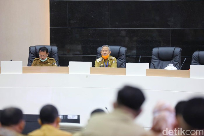 Pj Wali Kota Makassar Yusran Jusuf memastikan pihaknya siap menjalankan kebijakan new normal pasca penerapan sosial berskala besar (PSBB)