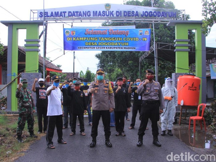 Untuk memberikan semangat pada warga dalam penanggulangan wabah Corona, Forkompimda Kabupaten Madiun menggelar kontes. Yakni Kontes Kampung Kangguh.