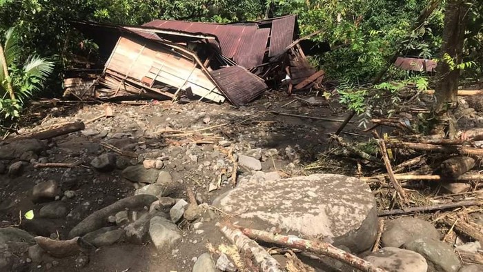 Rumah Rusak Akibat Banjir Bandang di Tana Toraja, Sulsel