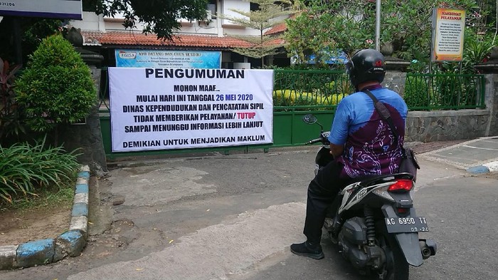 kantor dispendukcapil tulungagung ditutup