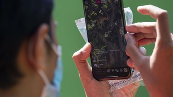 Media sosial juga semakin canggih karena perkembangan zaman. Fitur live telah banyak ada di segala platform. ANTARA FOTO/Aditya Pradana Putra