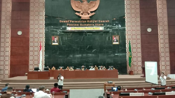 Rapat DPRD Sumut bersama Pemprov (Ahmad Arfah-detikcom)