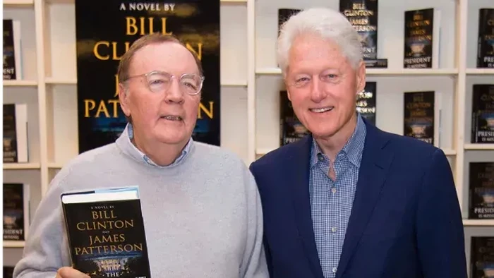 Bill Clinton dan James Patterson