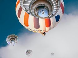 Kumpulan Fotografi Surrealis yang Unik