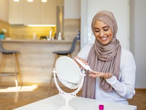 Rekomendasi Body Lotion dengan Sensasi Sejuk, Cocok untuk Hijabers