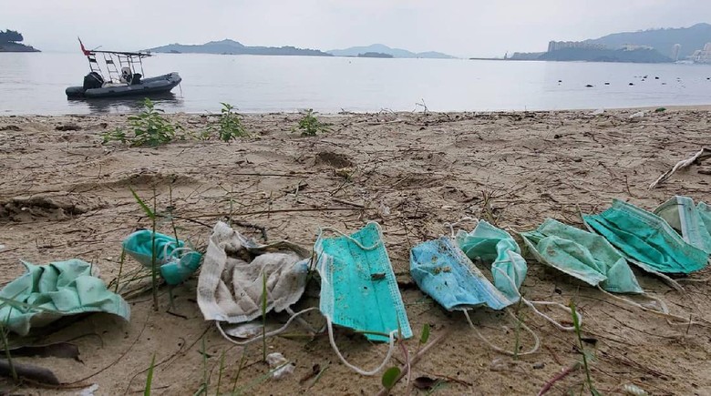 Ancaman Sampah Masker dan Sarung Tangan Bagi Ekosistem Laut Ancaman Sampah Masker dan Sarung Tangan Bagi Ekosistem Laut