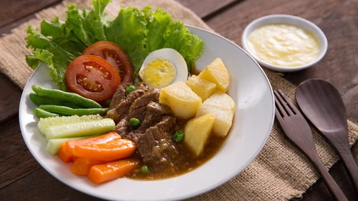 makanan Indonesia peninggalan belanda