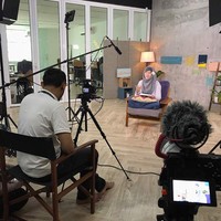 Aliza mengaku keputusannya untuk menjadi mualaf sejak awal didukung kedua orangtua dan kerabatnya. Mereka hingga saat ini tetap menerimanya dengan kasih sayang. Kedua orangtuanya sendiri saat ini tinggal di negara yang berbeda dengannya. Foto: instagram @alizakim