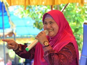 Cerita Mamah Dedeh Beli Beras 200 Karung Sebulan hingga Makanan Favoritnya