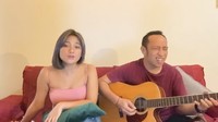 Keduanya pun dianggap cocok dan serasi hingga didoakan menjadi pasangan. Dok. Instagram/lalamarionmj