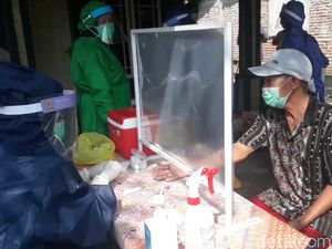 Buntut Pasien Corona Kabur dari Jakarta, 25 Warga Brebes Di-Rapid Test