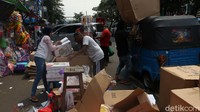 Keramaian di Pasar Gembrong telah terjadi sejak Lebaran.