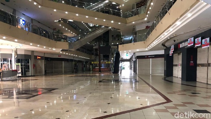Penampakan suasana mal di Kota Bekasi jelang penerapan new normal