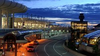 Bandara Anchorage dalam waktu singkat merebut gelar bandara tersibuk di dunia pada Sabtu, 25 April. Itu menurut laporan tahunan Airports Council International tentang bandara tersibuk di duniayang dirilis awal minggu ini. Pandemi virus Corona memperlihatkan penurunan lalu lintas penumpang hingga lebih dari 90%