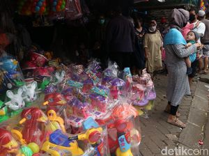 H+3 Lebaran, Pasar Gembrong Mulai Ramai Pembeli