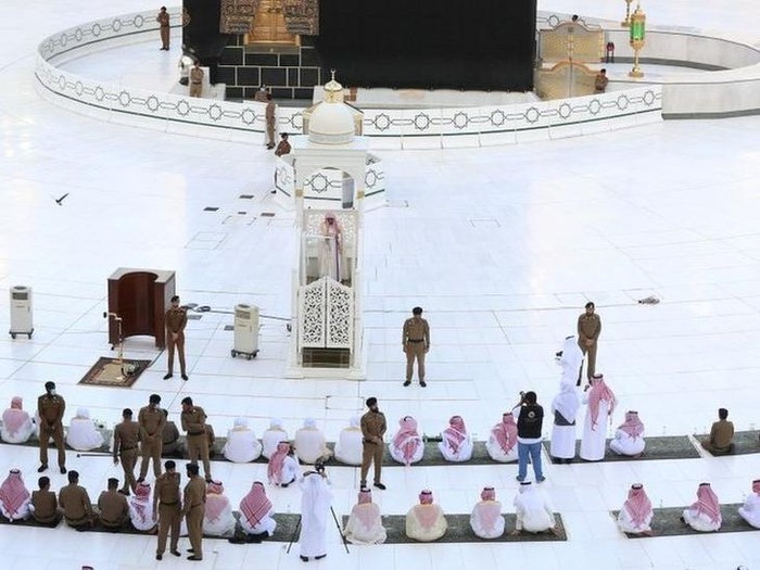 Haji: Arab Saudi longgarkan lockdown, namun ibadah haji kecil kemungkinannya tahun ini, di Saudi belum ada persiapan sama sekali
