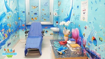 Penting untuk menciptakan kembali dunia mereka di bangsal rumah sakit yang memungkinkan mereka untuk terus bermimpi. Itulah sebabnya setiap pekerjaan yang saya buat harus berinteraksi dengan anak-anak, menceritakan sebuah kisah sehingga jalur terapi mereka menjadi permainan. (Foto: Dok. Silvio Irilli)