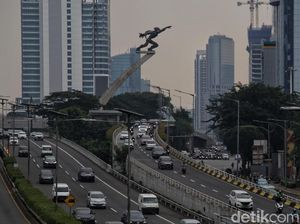 Jakarta yang Belum Boleh Leha-leha Pasca-masa Puncak Corona
