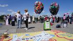 Demo Terkait Corona, Operator Bus Lepaskan 3.000 Balon Udara