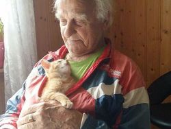 Kumpulan Foto Tatapan Hewan ke Pemiliknya Bikin Meleleh