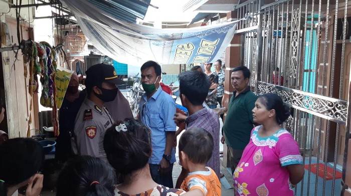 Polisi datangi lokasi terbakarnya anak 14 tahun di Sibolga (dok. Istimewa)
