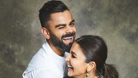 Virat Kohli dan Anushka Sharma merupakan salah satu pasangan yang terkenal harmonis dan mesra. Dok. Instagram/anushkasharma