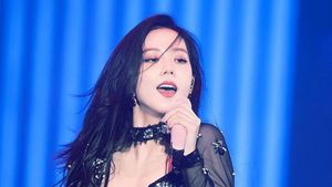 Deretan Gaya Blackpink Pamer Perut Rata, Jadi Body Goal Para Fans