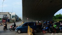 Sebelum ada flyover ini, perempatan yang dikenal sebagai perempatan Gaplek selalu macet.