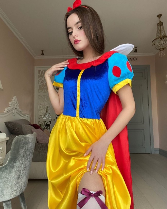 Yana mengatakan bahwa dia bahkan telah melaporkan ancaman kepada polisi. Saya sedang menunggu panggilan untuk membahasnya secara rinci. Mereka belum menghubungi saya tentang masalah ini, kata Yana. Foto: Instagram @websamka