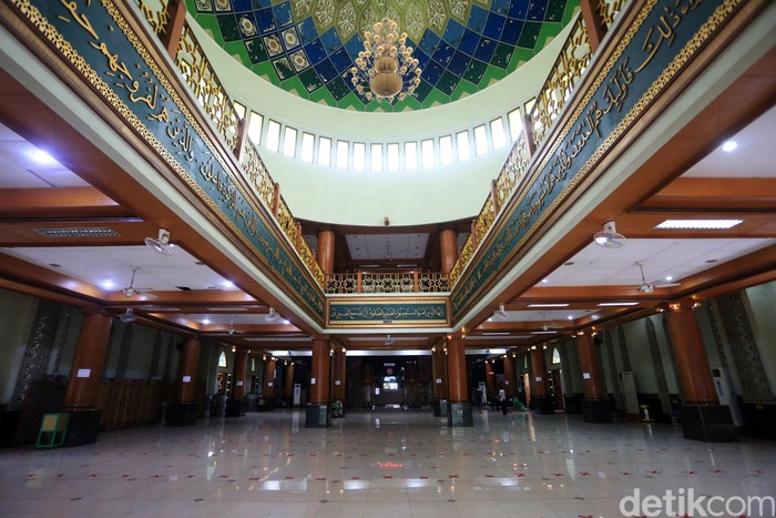 Jelang New Normal Dewan Masjid Indonesia Keluarkan 