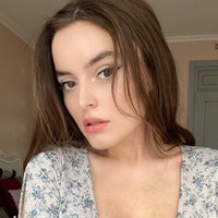 Wanita asal Rusia ini telah pergi ke polisi untuk meminta bantuan setelah mendapat ancaman sebagai tanggapan atas video tariannya sebagai biarawati nakal di media sosial. Foto: Instagram @websamka