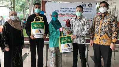 Mega Syariah Bantu Masyarakat Terdampak COVID-19