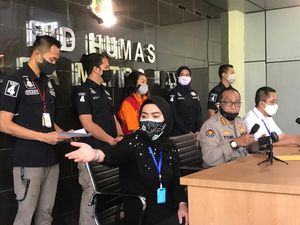 Polisi: Penyebar Hoax Video Porno Tuduh Syahrini Rebut Orang Dekat Fansnya