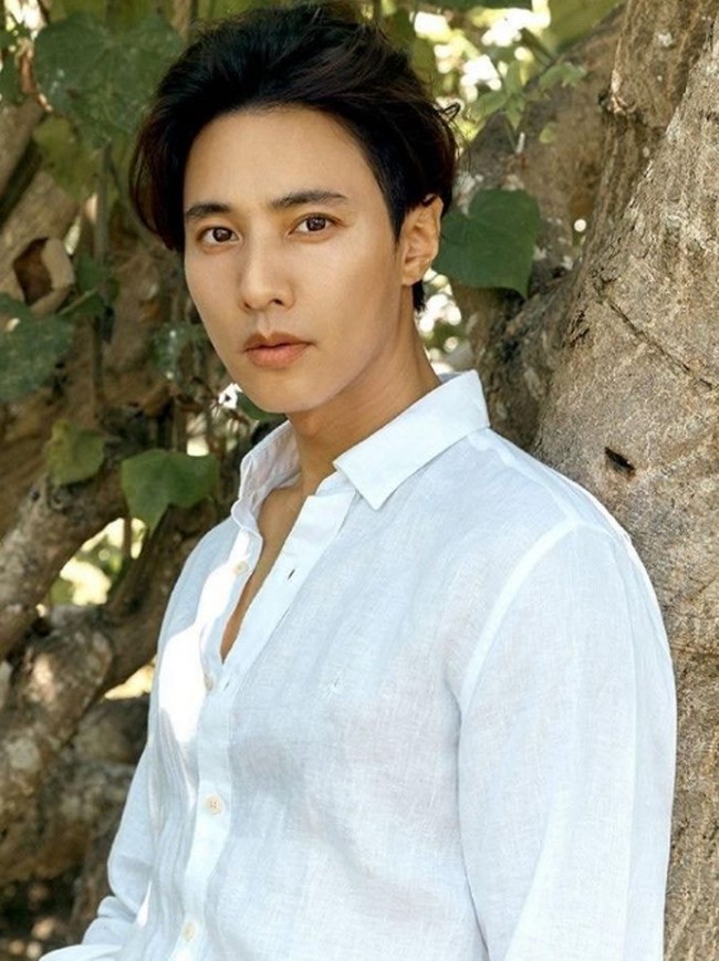 Won Bin telah hiatus dari dunia akting selama 10 tahun dan belum ada tanda-tanda dia akan kembali main film atau drama dalam waktu dekat. Foto: Dok. OLZEN