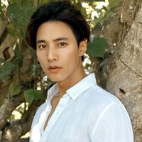 Won Bin telah hiatus dari dunia akting selama 10 tahun dan belum ada tanda-tanda dia akan kembali main film atau drama dalam waktu dekat. Foto: Dok. OLZEN
