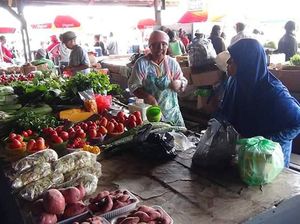 Jalan-jalan di Pasar Jawa Suriname Bisa Jajan Getuk hingga Pecel