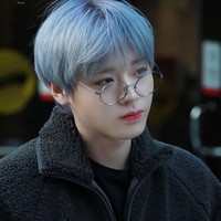 Dalam biodata dan profile-nya, tertulis jika sebelumnya Park Jihoon bermain dalam drama Korea Jumong, The King and I, dan Naked Fireman sebelum bergabung dengan Wanna One. Foto: Fansite