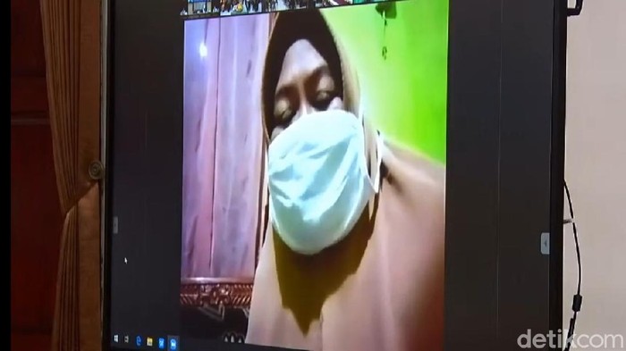 nenek usia 100 tahun sembuh dari covid-19
