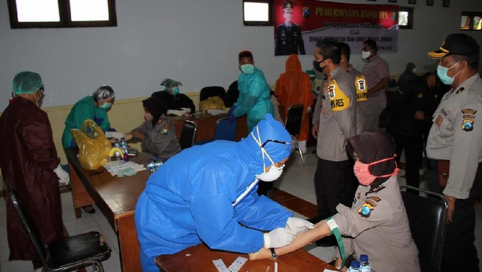 polisi di jember rapid test