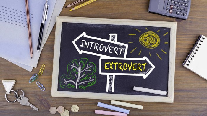Ilustrasi anak introvert dan ekstrovert