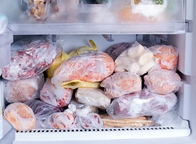 5 Tanda Makanan Beku Sudah Harus Dibuang, Penting di Era New Normal!