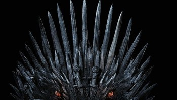 Jangan lupa yang satu ini, nggak kalah nge-hits! Game of Throne. Foto: HBO via PopSugar