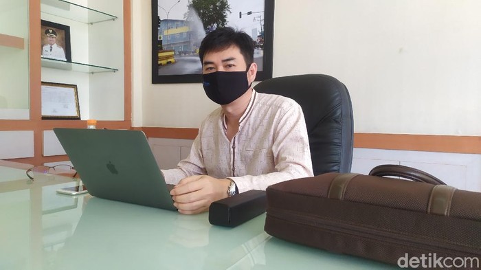 Juru Bicara Pusat Informasi dan Koordinasi COVID-19 Cianjur, Yusman Faisal,