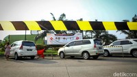 Penerapan parkir dengan sistem physical distancing tersebut dilakukan sebagai upaya pencegahan penyebaran virus Corona.