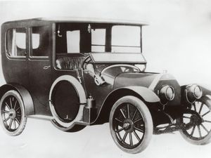 Kenalan dengan Mitsubishi Model A, Si Nenek Moyang Xpander dkk