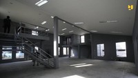 Progres pengerjaan Aula MRP Jayapura yang dilaksanakan pada 13 September 2019 - 8 April 2020 telah mencapai 100% dengan anggaran rehabilitasi aula sebesar Rp 7,075 miliar. Progres Gedung BLK Kelas II Abepura juga telah mencapai 100%. Gedung ini dikerjakan pada 13 September 2019 - 17 Maret 2020 dengan anggaran Rp 1,46 miliar. Foto: Dok. Kementerian PUPR